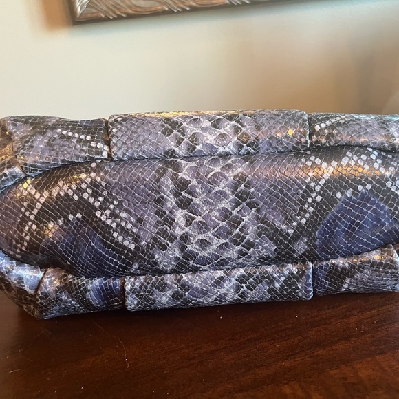 Coach Purse - Picture 6 of 13